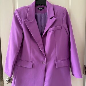 Blazer with shoulder pads